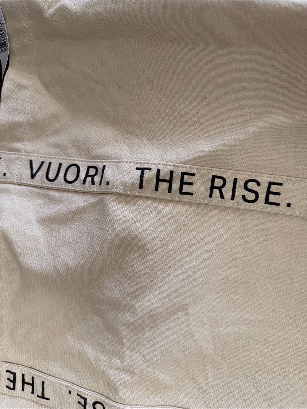 Vuori Natural Canvas Tote with Branded Webbing Straps NWT - Picture 4 of 4